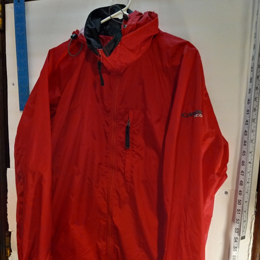 Columbia X.C.O. Men's Windbreaker Rain Adjustable Hooded Hidden Zipper Jacket